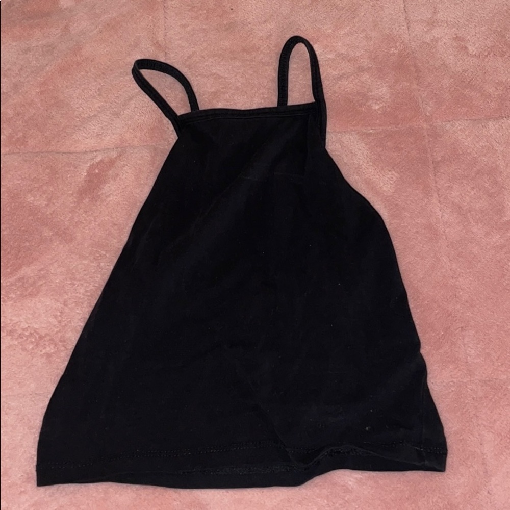 Back strap crop top